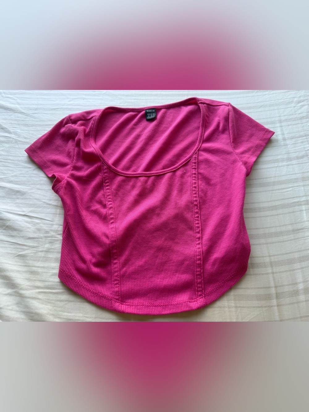 SHEIN Fuchsia Scoop Neck Ribbed Crop Top